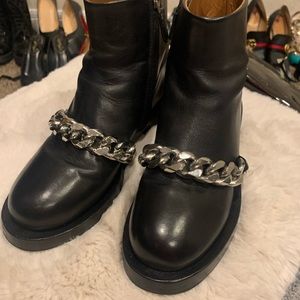 Authentic black Givenchy by Laura booties